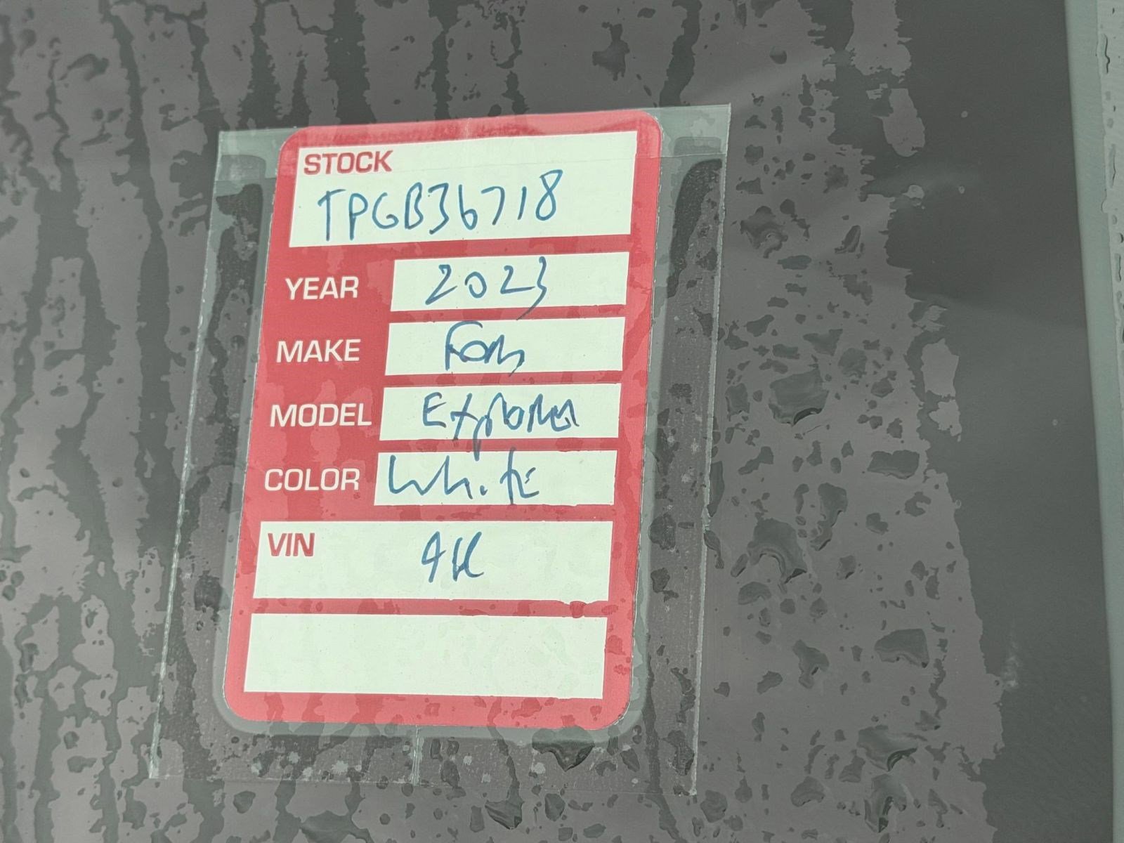 Used 2023 Ford Explorer XLT w/ Equipment Group 202A image 13