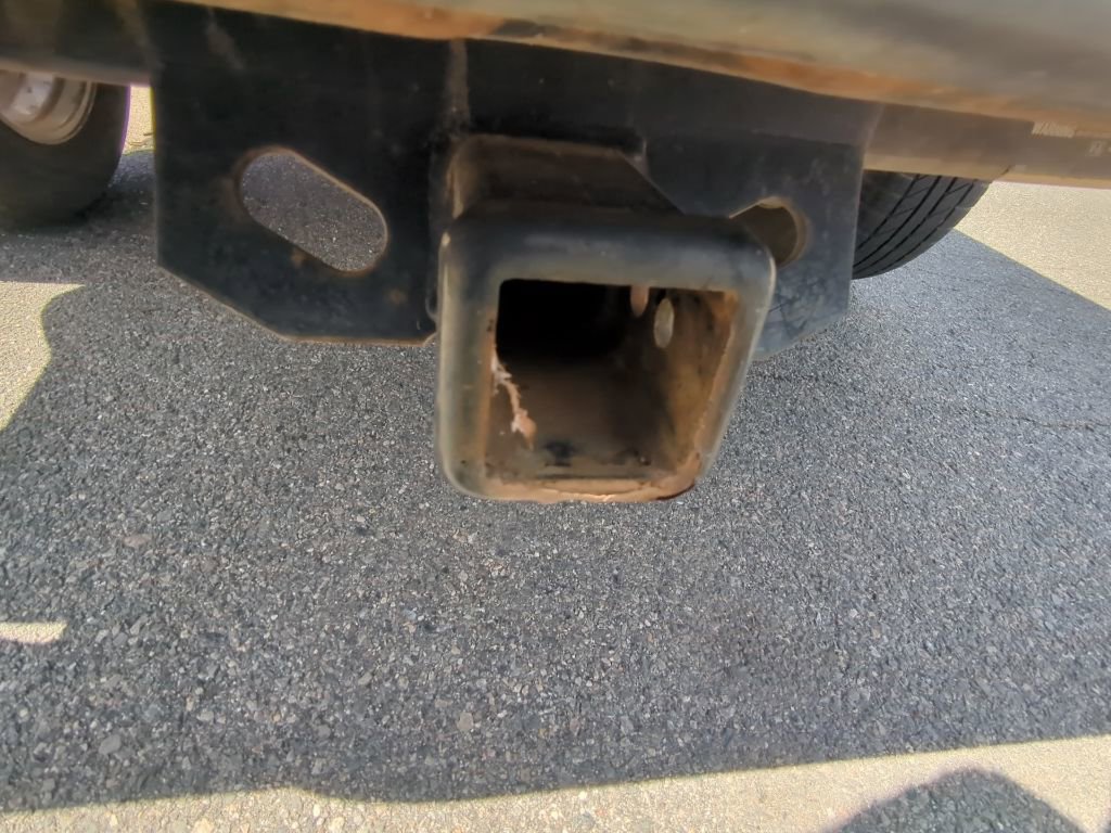 Used 2013 Nissan Frontier SL w/ Moonroof Pkg image 6