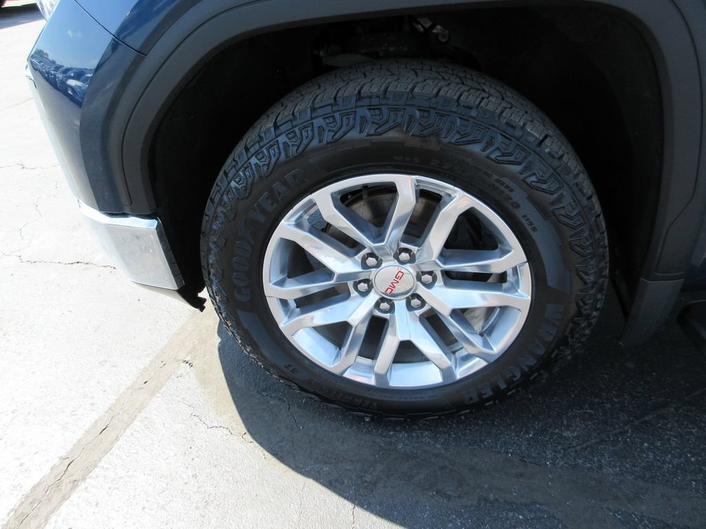 Certified 2019 GMC Sierra 1500 SLT w/ SLT Premium Package AWD/4WD image 16