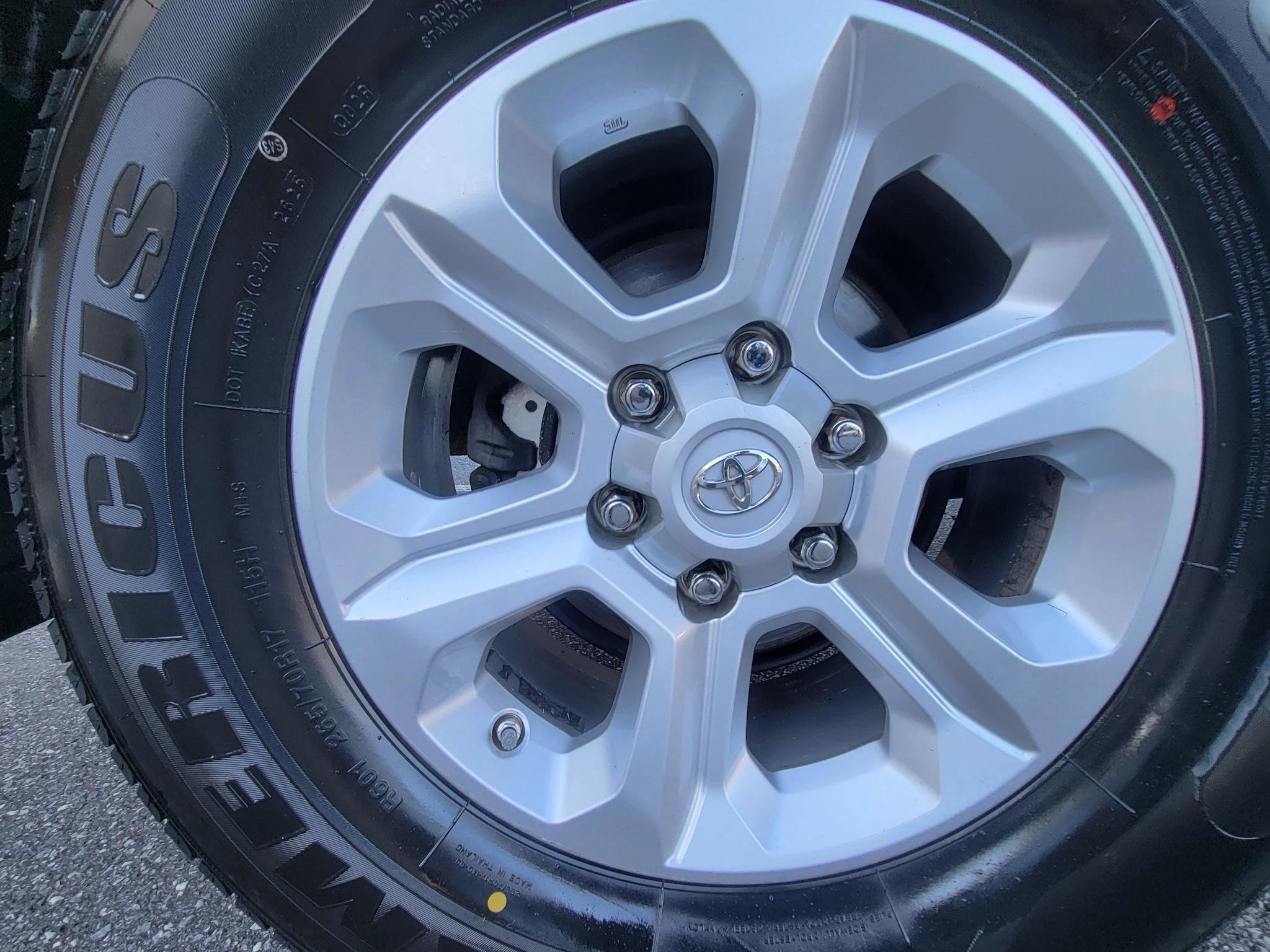 Used 2018 Toyota 4Runner SR5 image 56