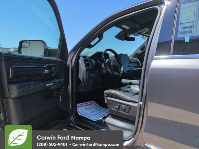 Used 2022 RAM 1500 Limited w/ Body-Colour Bumper Group AWD/4WD image 9