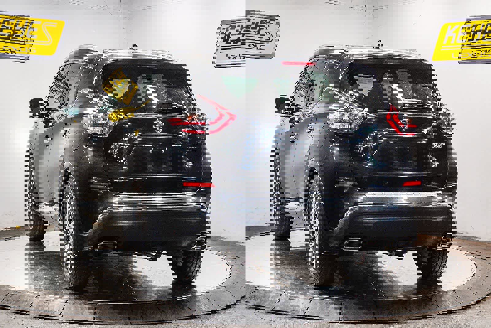 Used 2015 Nissan Murano Platinum w/ Cargo Package image 2