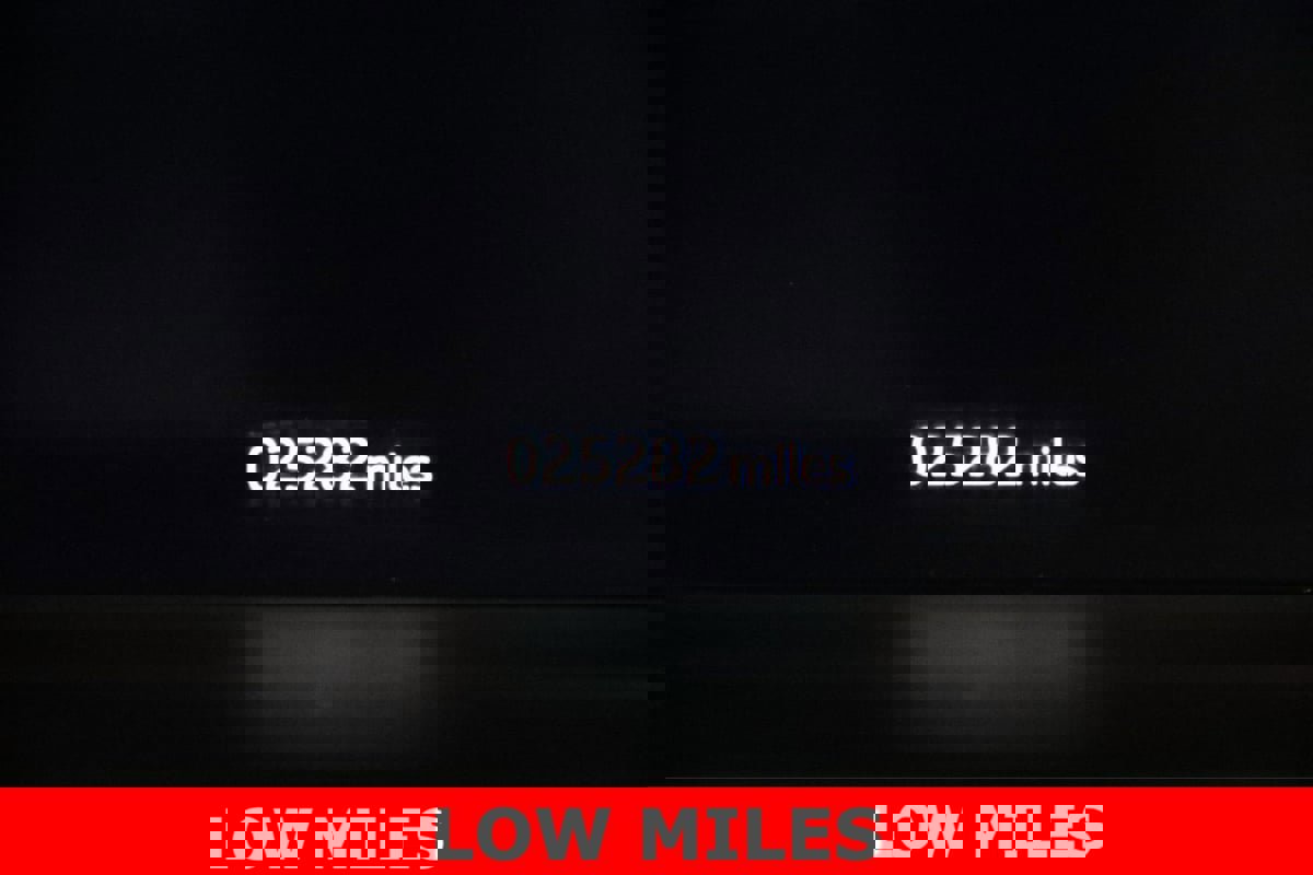 Used 2021 Jaguar F-TYPE R-Dynamic image 23