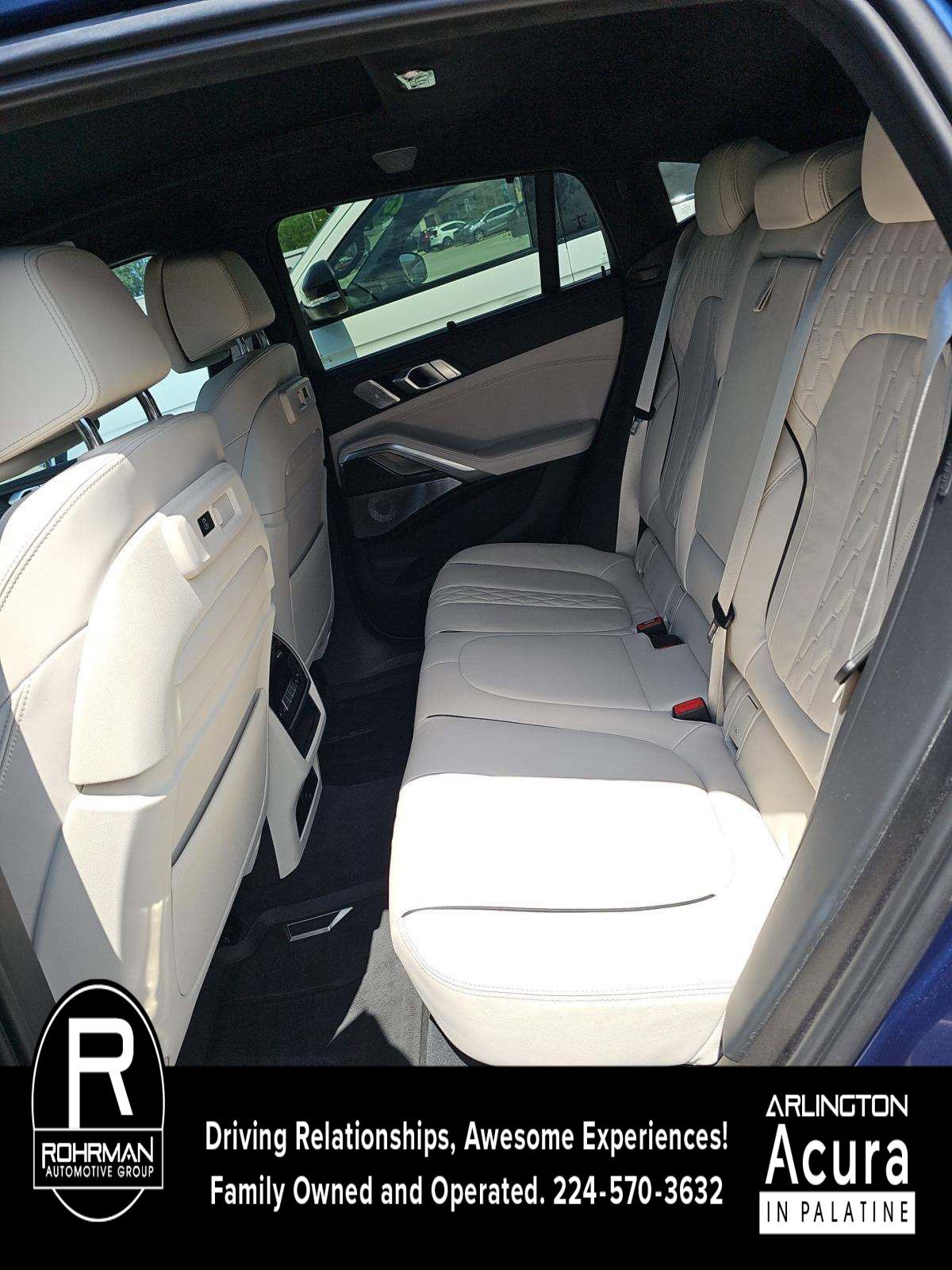 Used 2023 BMW X6 M50i w/ Executive Package AWD/4WD image 10