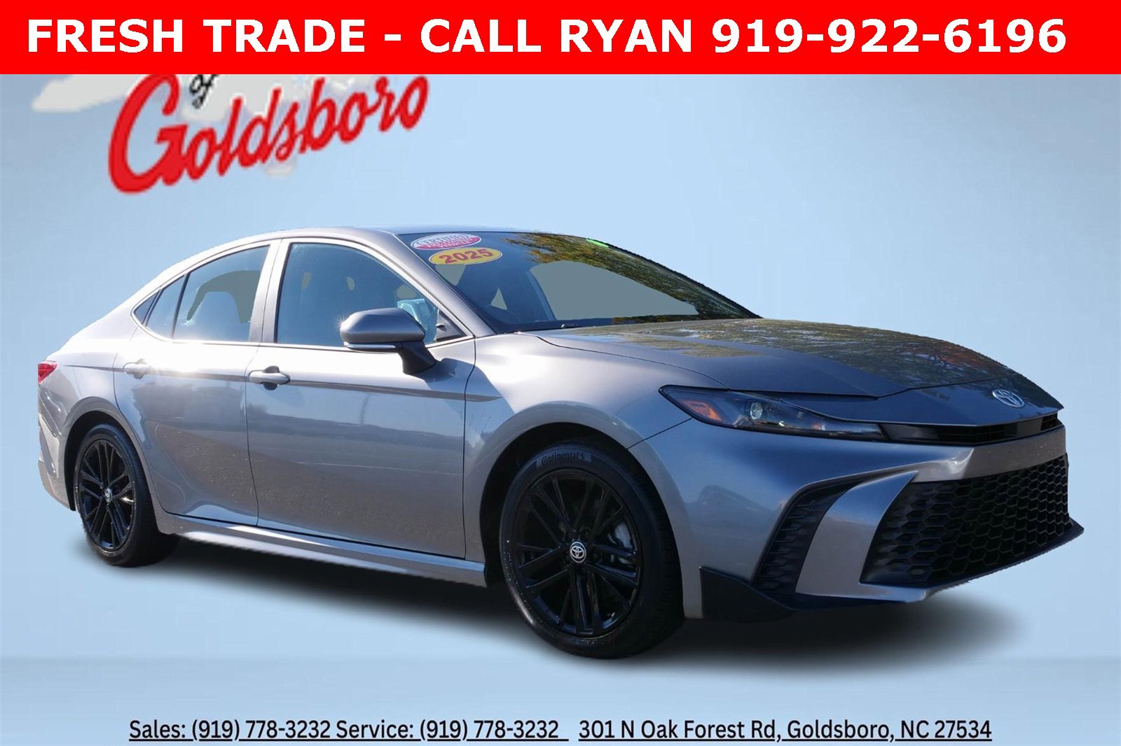 Used 2025 Toyota Camry SE