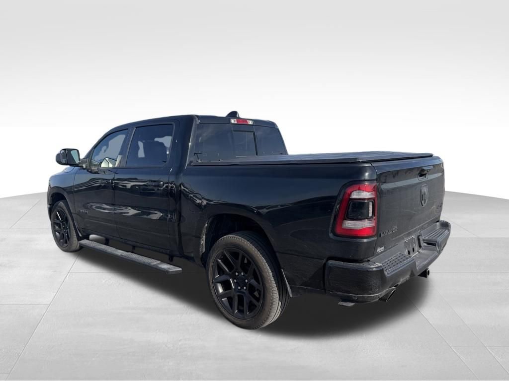 Used 2024 RAM 1500 Laramie AWD/4WD image 12