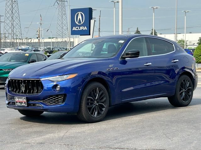 Used 2024 Maserati Levante GT Ultima AWD/4WD image 2