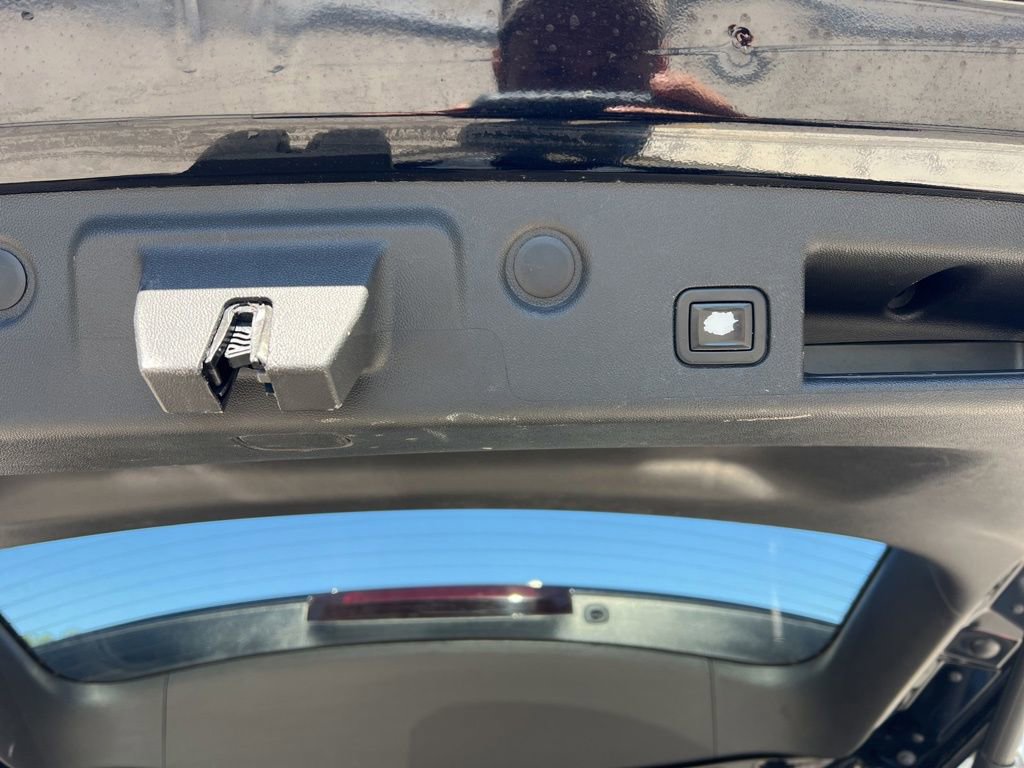 Used 2021 Chevrolet Equinox LT image 37