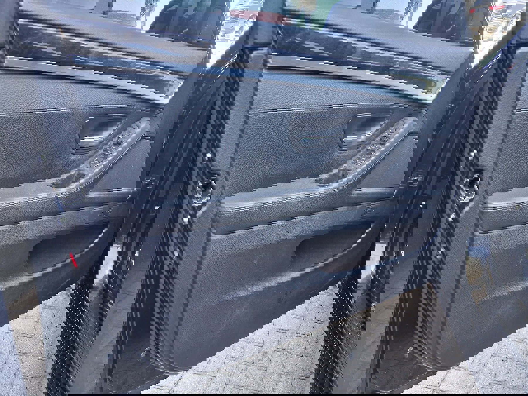 Used 2012 BMW 535i xDrive Sedan image 10