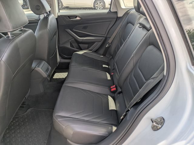 Used 2019 Volkswagen Jetta SEL Premium FWD image 25