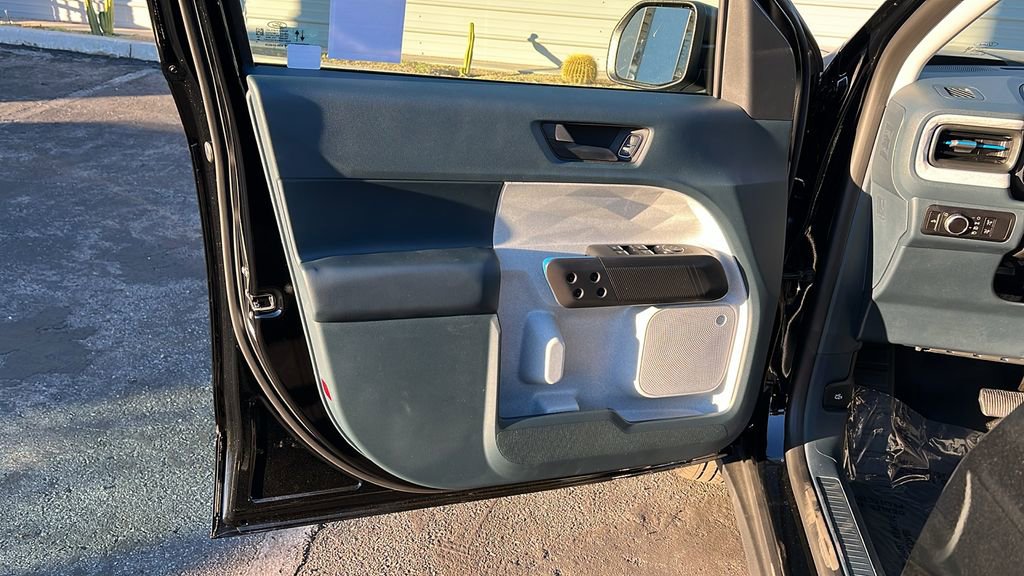 New 2026 Ford Maverick XLT image 10