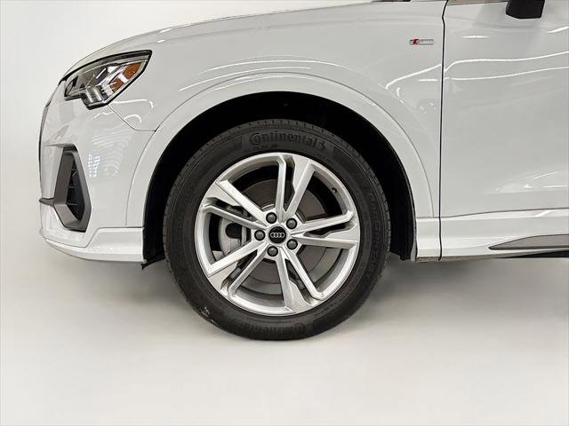 Certified 2024 Audi Q3 2.0T Premium Plus w/ Premium Plus Package AWD/4WD image 24