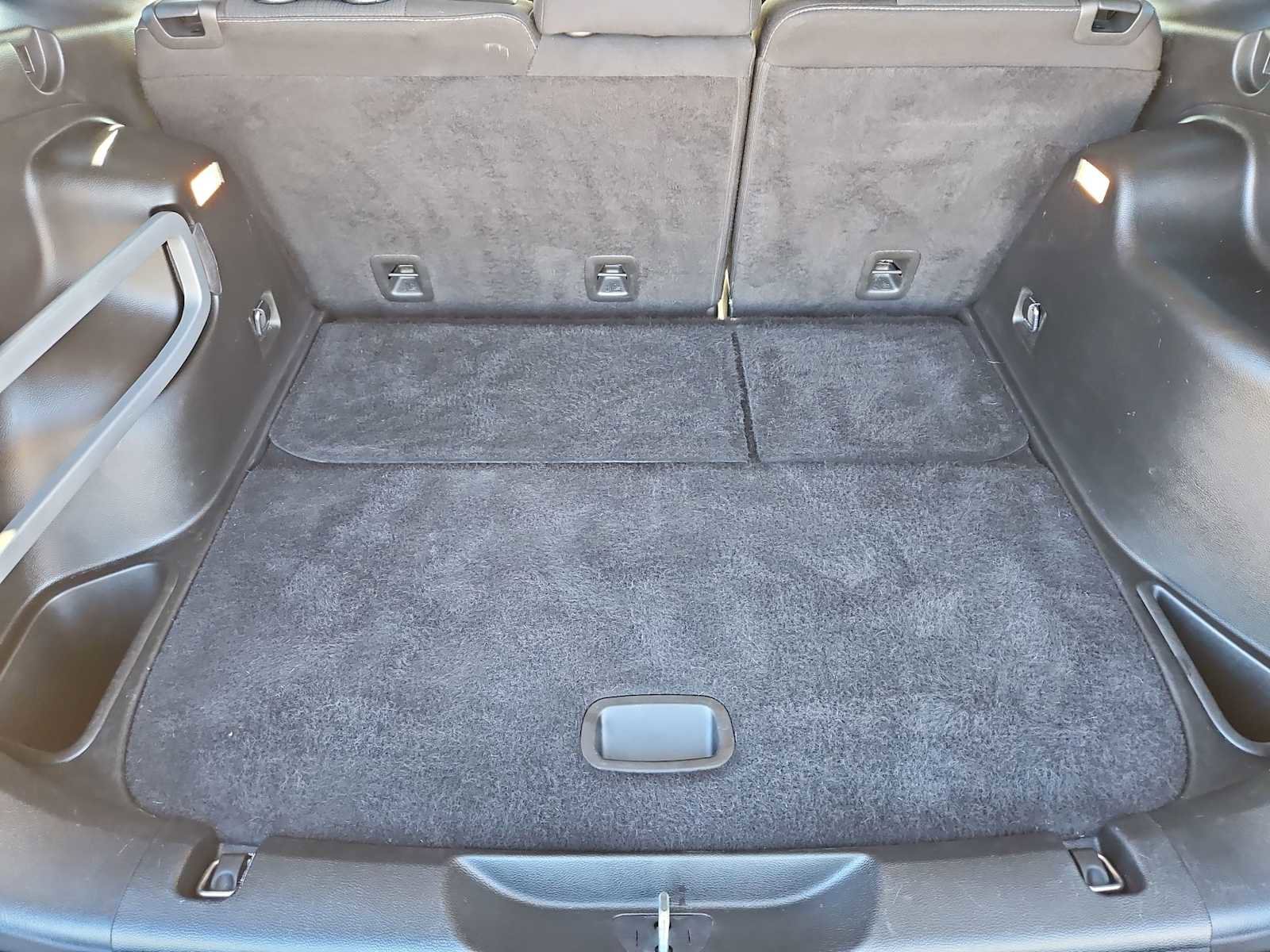 Used 2017 Jeep Cherokee Latitude image 35