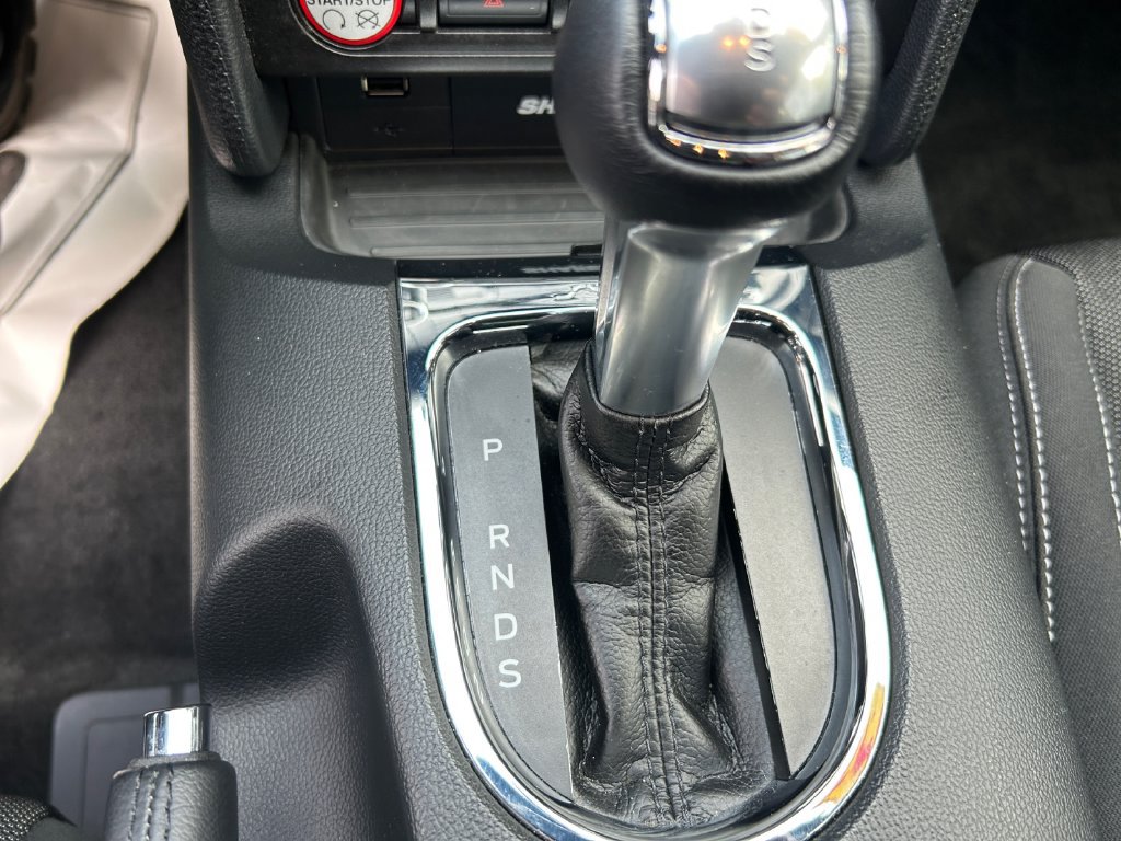Used 2017 Ford Mustang Coupe RWD image 23