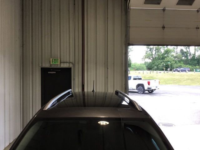 Used 2019 Jeep Cherokee Limited image 9