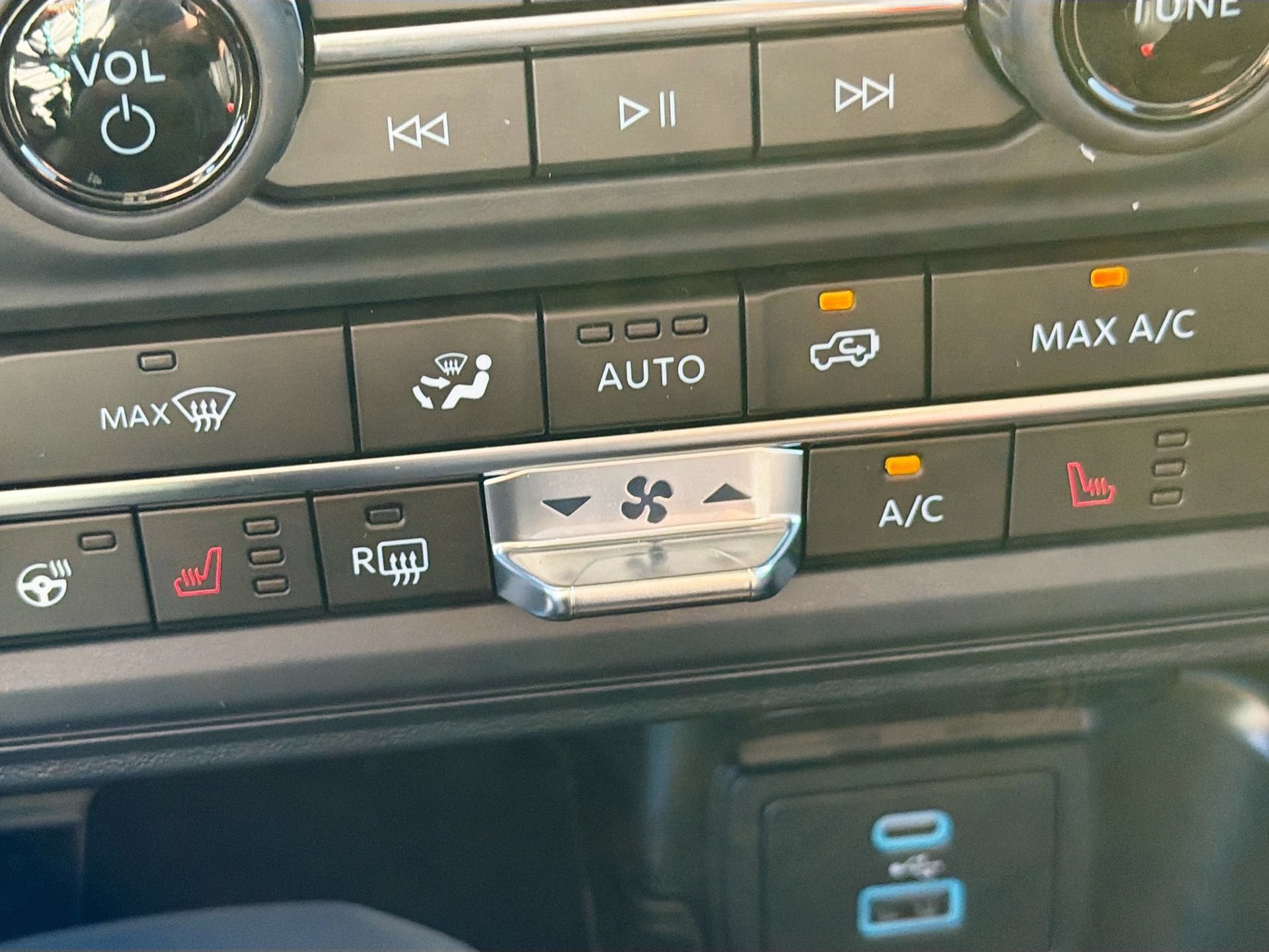 New 2025 Ford Bronco Badlands AWD/4WD image 29