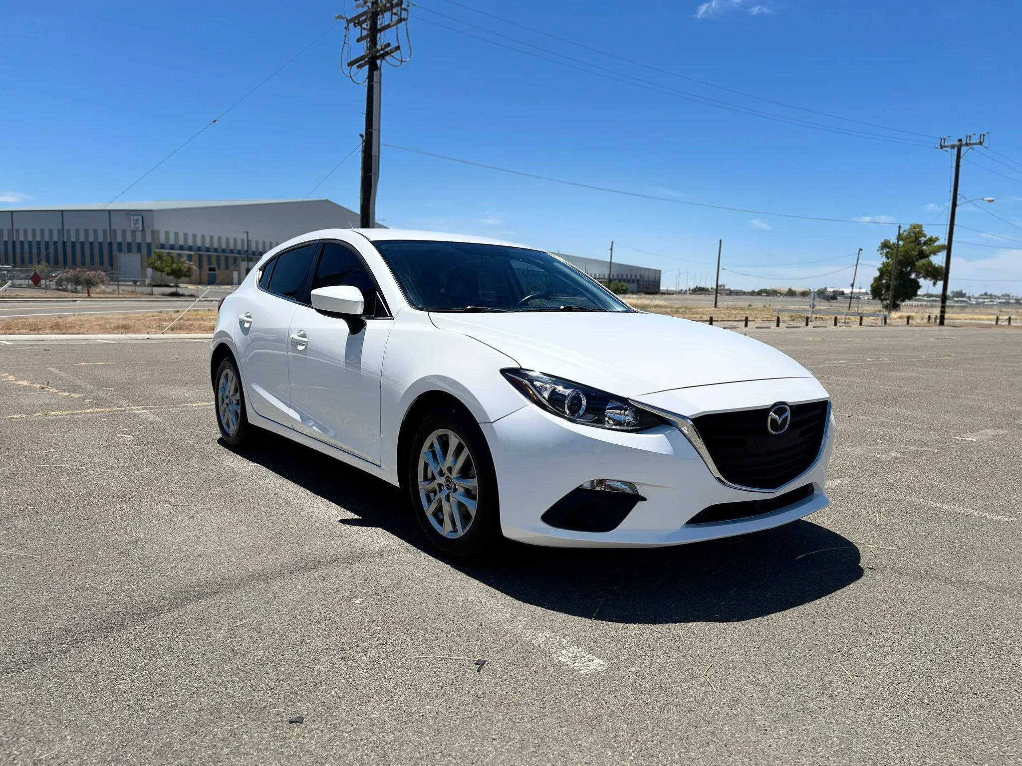 Used 2014 MAZDA MAZDA3 i Touring FWD image 3