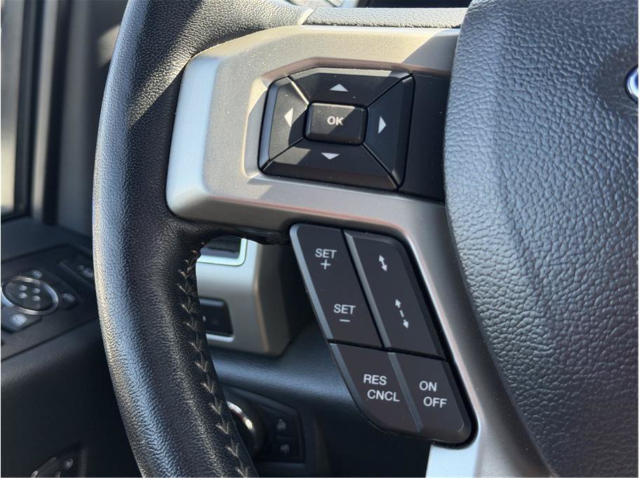 Used 2022 Ford F250 Lariat w/ Tremor Off-Road Package AWD/4WD image 23