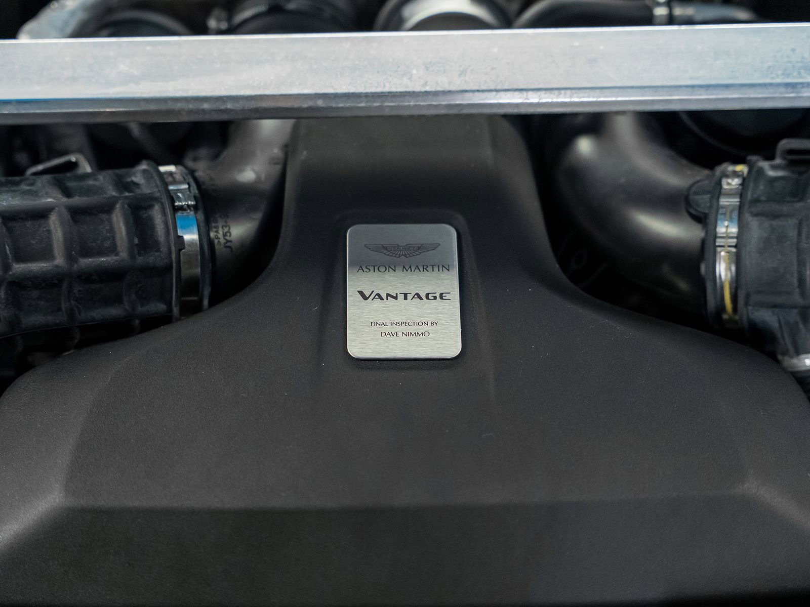Used 2020 Aston Martin V8 Vantage Coupe RWD image 60