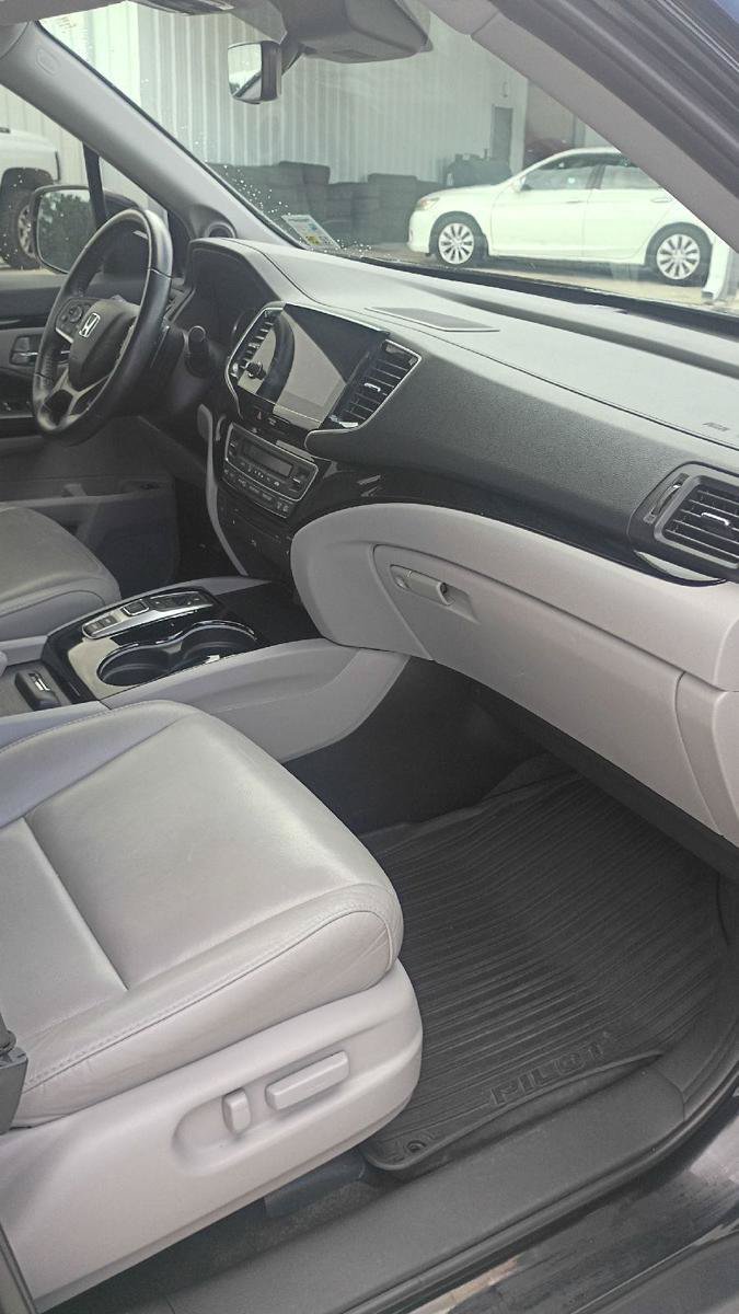 Used 2019 Honda Pilot Touring image 21