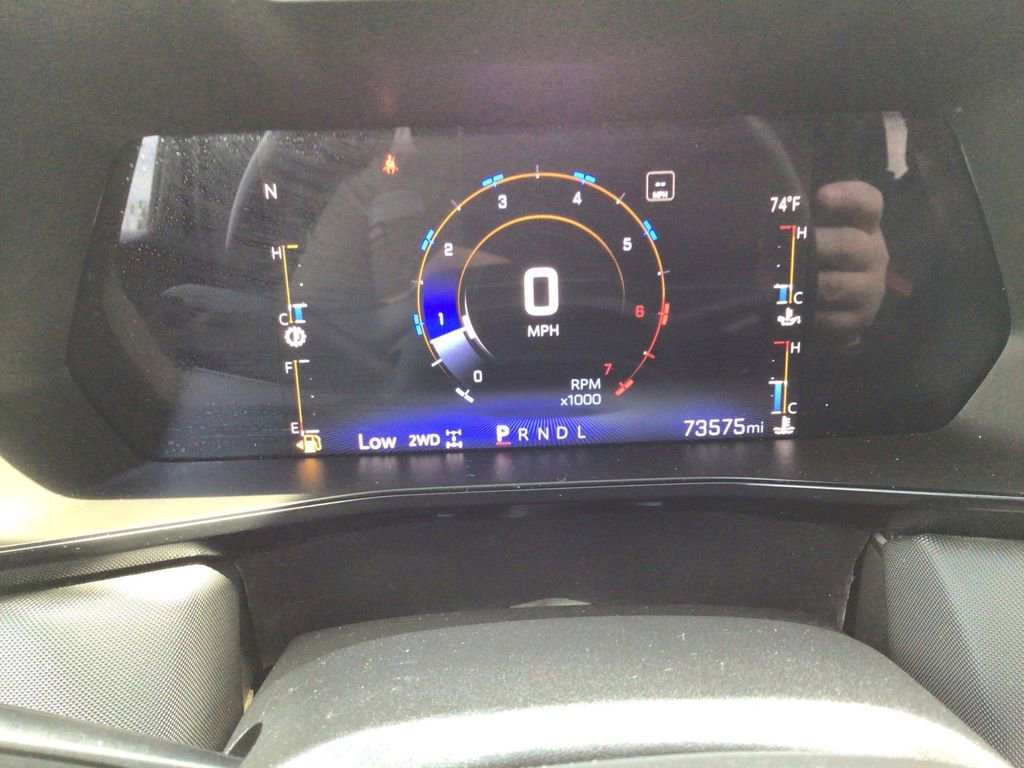 Used 2023 Chevrolet Colorado Z71 w/ Z71 Convenience Package 2 image 12