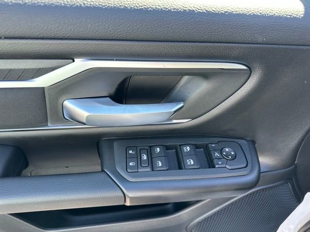 New 2026 RAM 1500 4x4 Crew Cab image 12