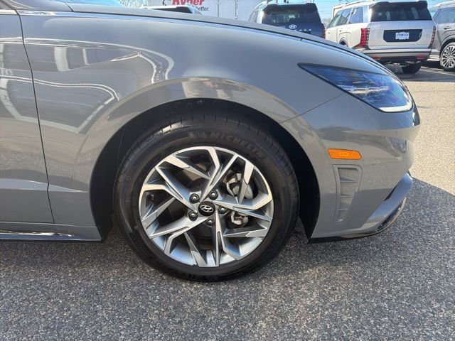 Certified 2023 Hyundai Sonata SEL FWD image 12