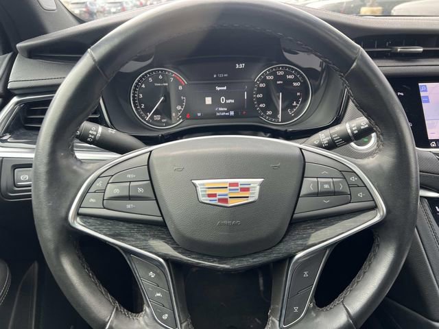 Used 2023 Cadillac XT5 Premium Luxury w/ LPO, Floor Liner Package AWD/4WD image 23