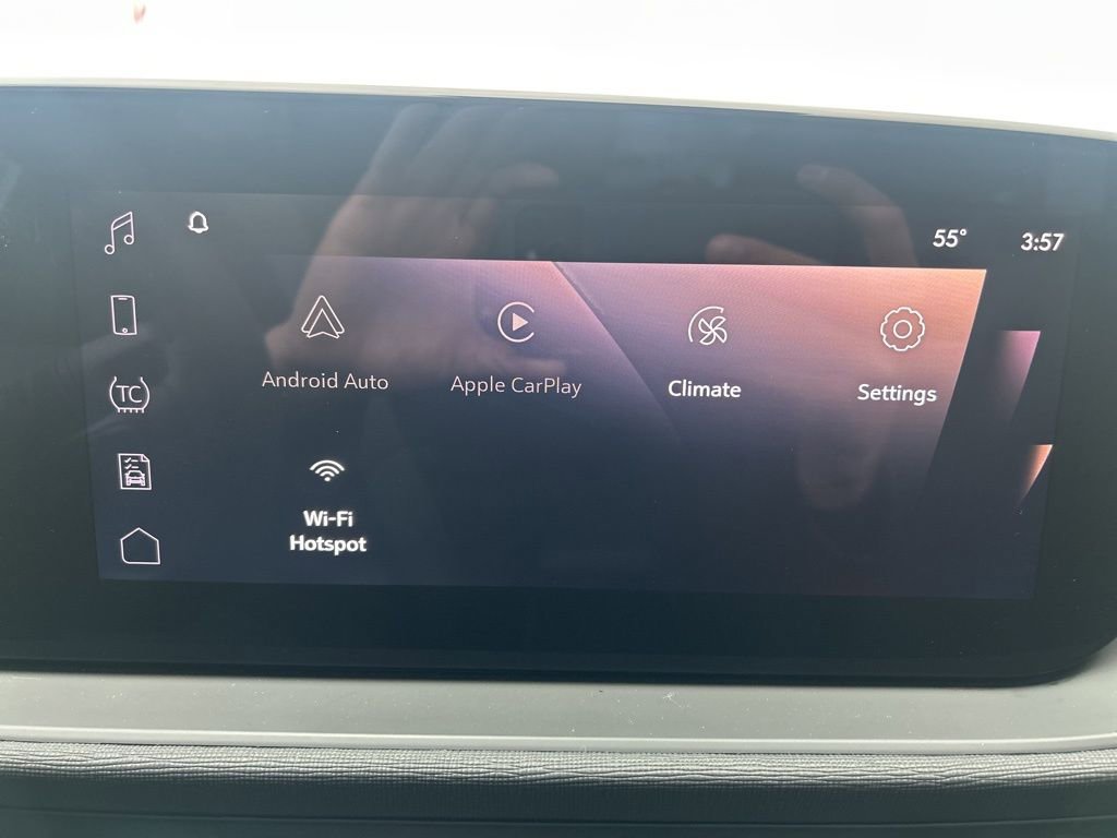 Certified 2025 Buick Envista Preferred image 26