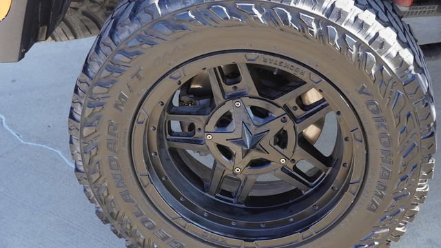 Used 2021 Jeep Gladiator Mojave AWD/4WD image 11
