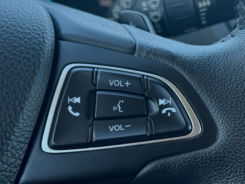 Used 2017 Ford Escape Titanium image 19