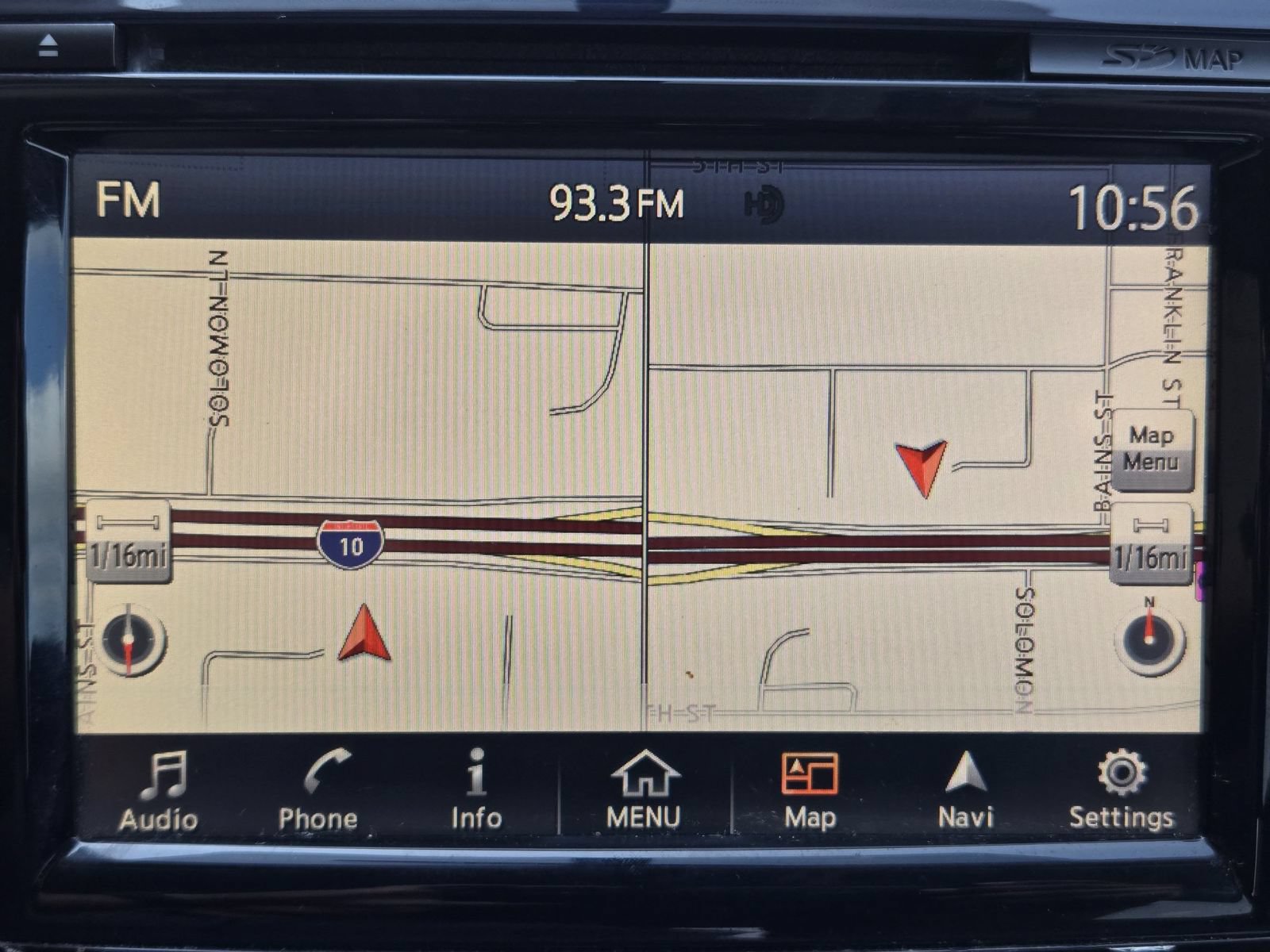 Used 2015 Nissan Murano SV w/ Premium Package FWD image 16