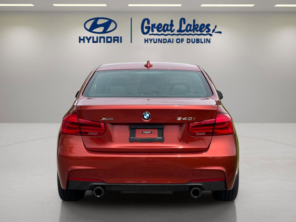 Used 2018 BMW 340i xDrive Sedan AWD/4WD image 4