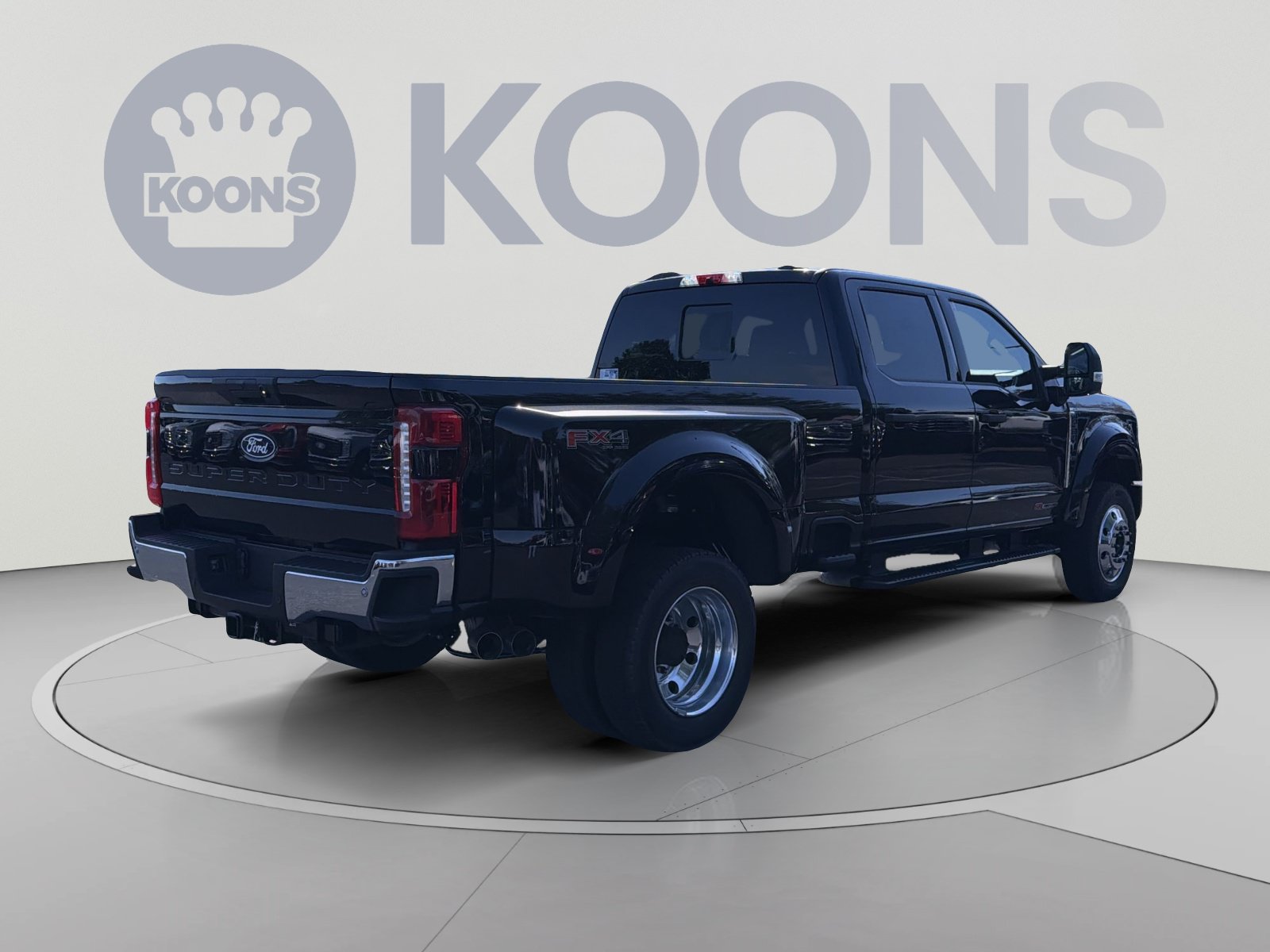 New 2027 Ford F450 XLT w/ 360-Degree Camera Package AWD/4WD image 7