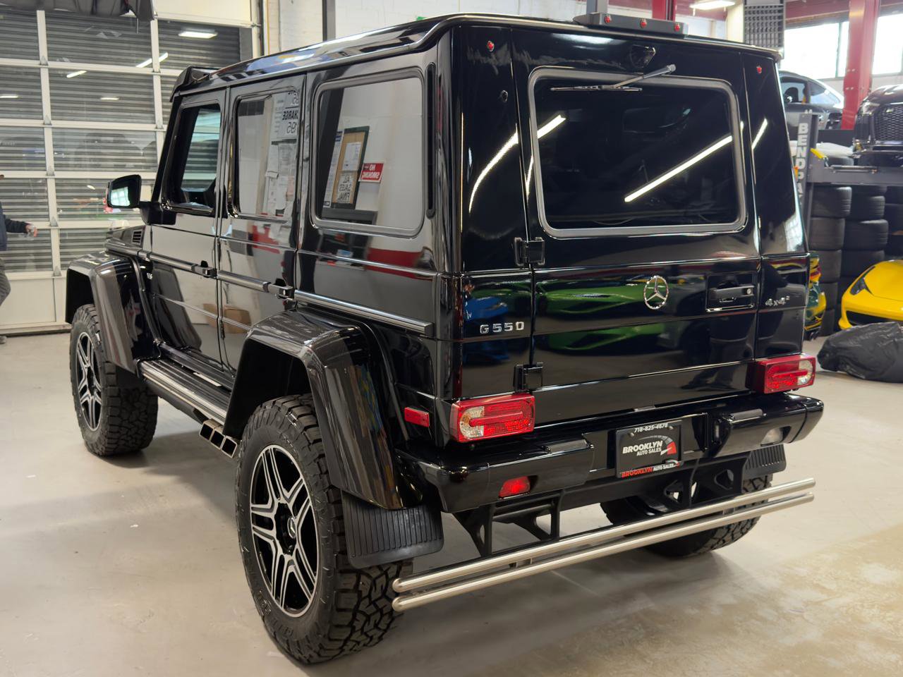 Used 2017 Mercedes-Benz G 550 Squared image 8