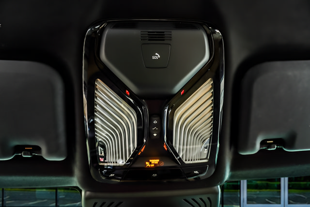 Used 2019 BMW X3 sDrive30i w/ Convenience Package RWD image 17