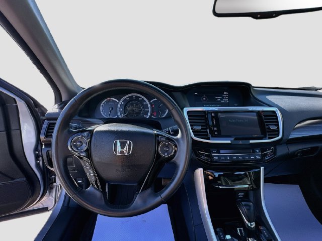 Used 2016 Honda Accord EX-L image 12