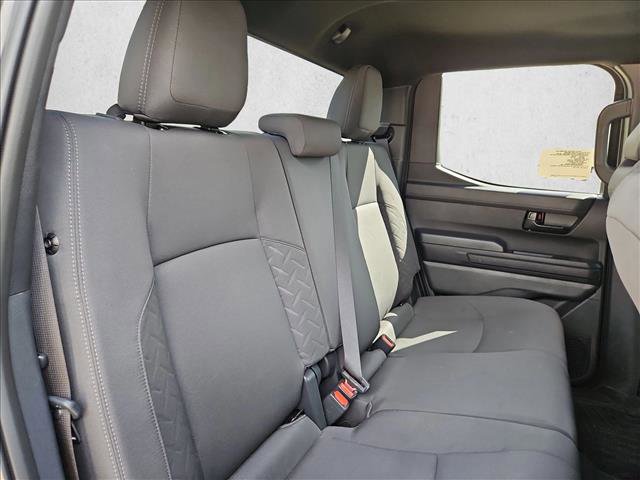 Used 2025 Toyota Tacoma SR5 AWD/4WD image 18