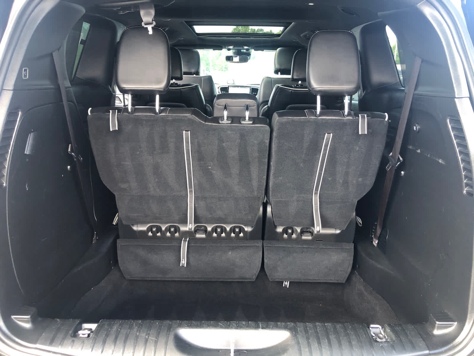 Used 2025 Chrysler Pacifica Limited FWD image 28