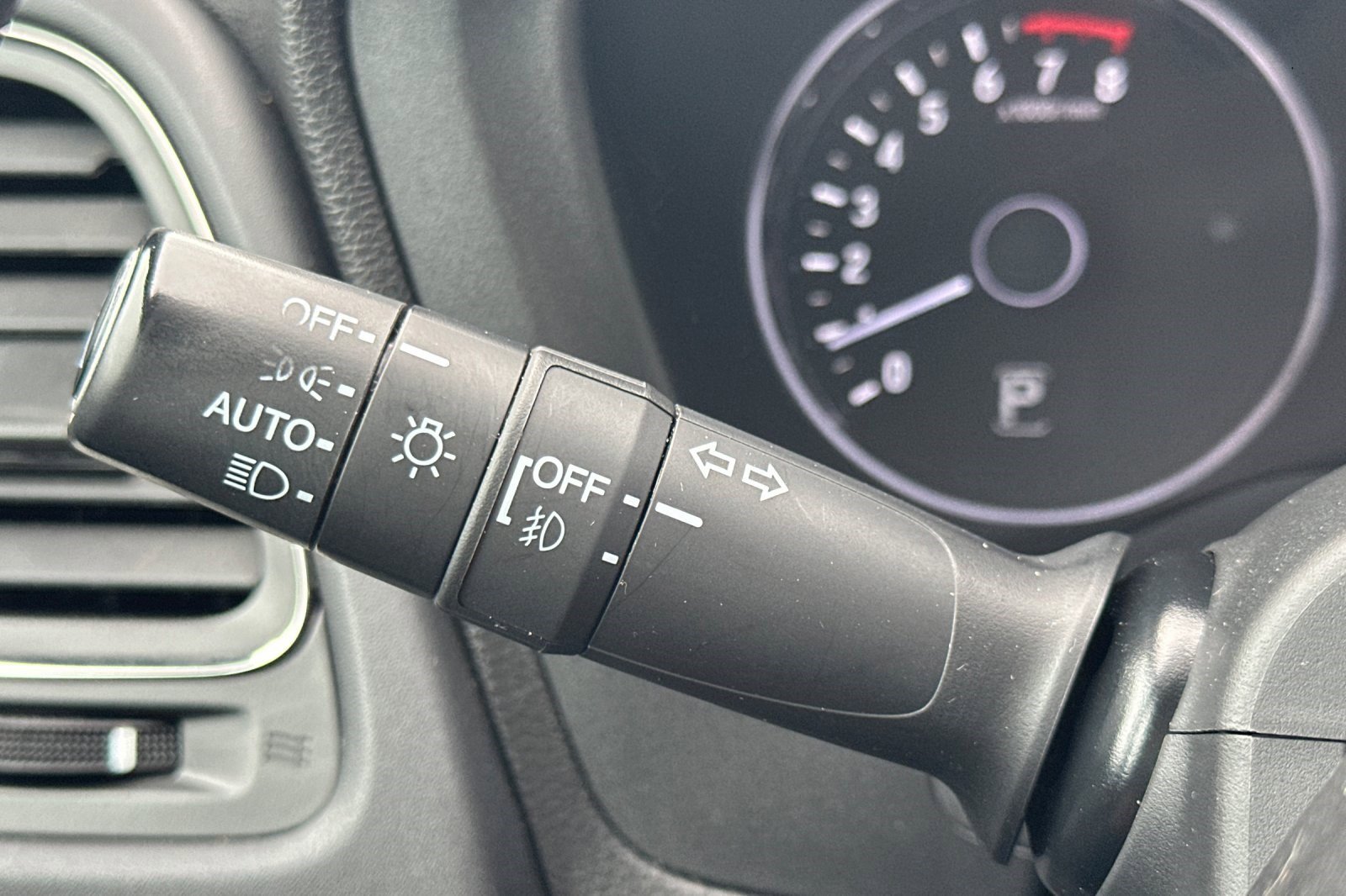 Used 2016 Honda HR-V EX image 30