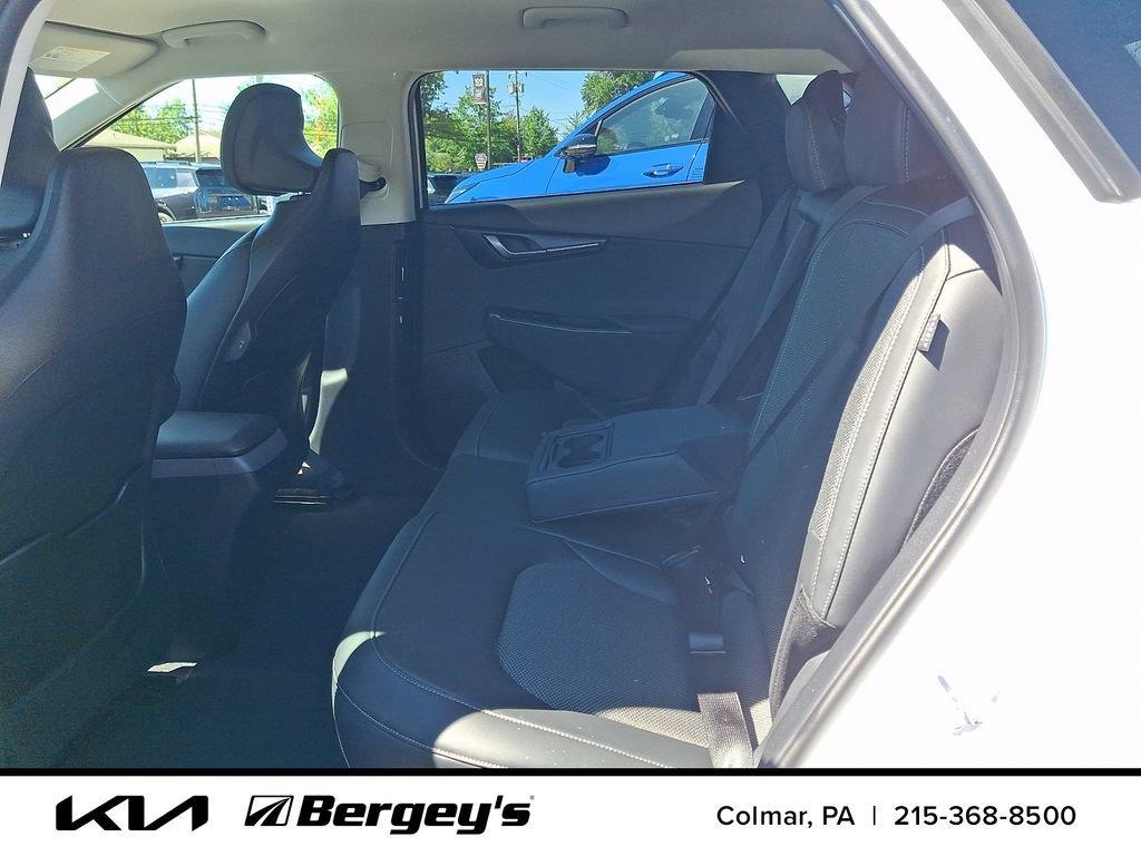 Certified 2025 Kia EV6 Light w/ Light LR Technology Package AWD/4WD image 12