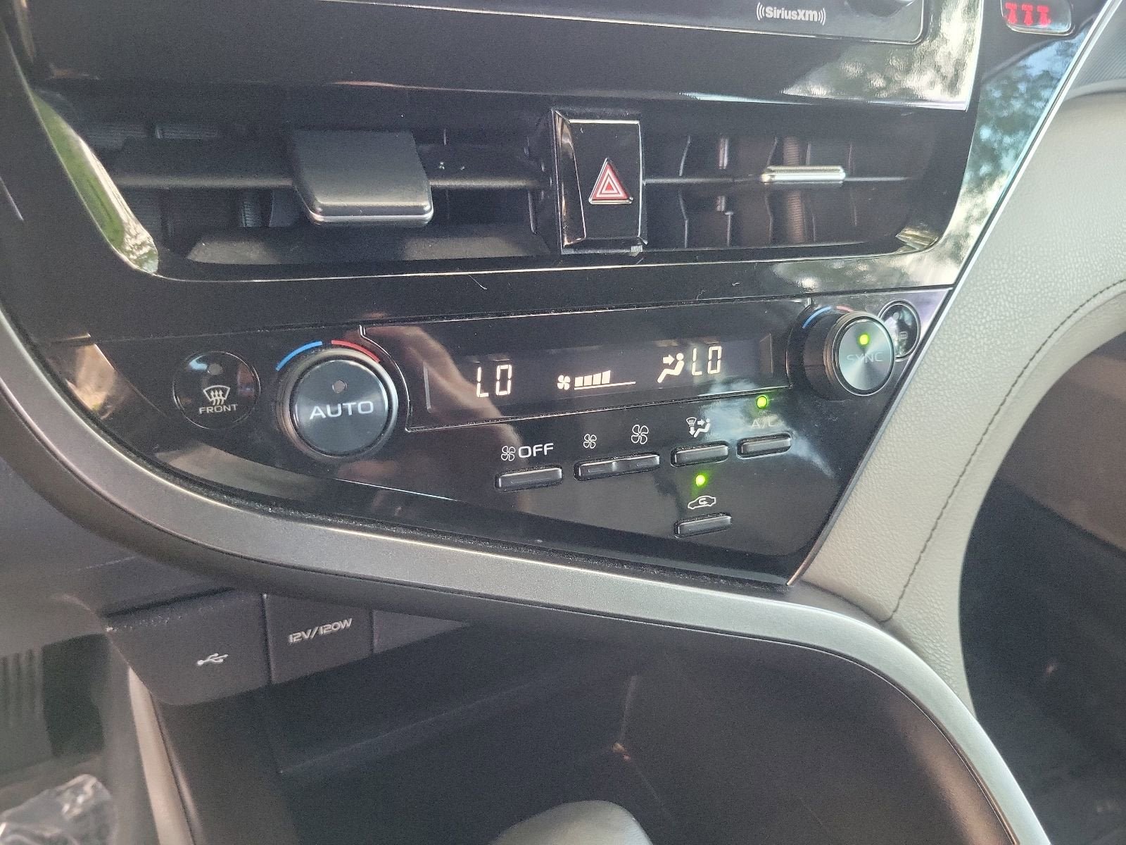 Used 2023 Toyota Camry SE FWD image 20