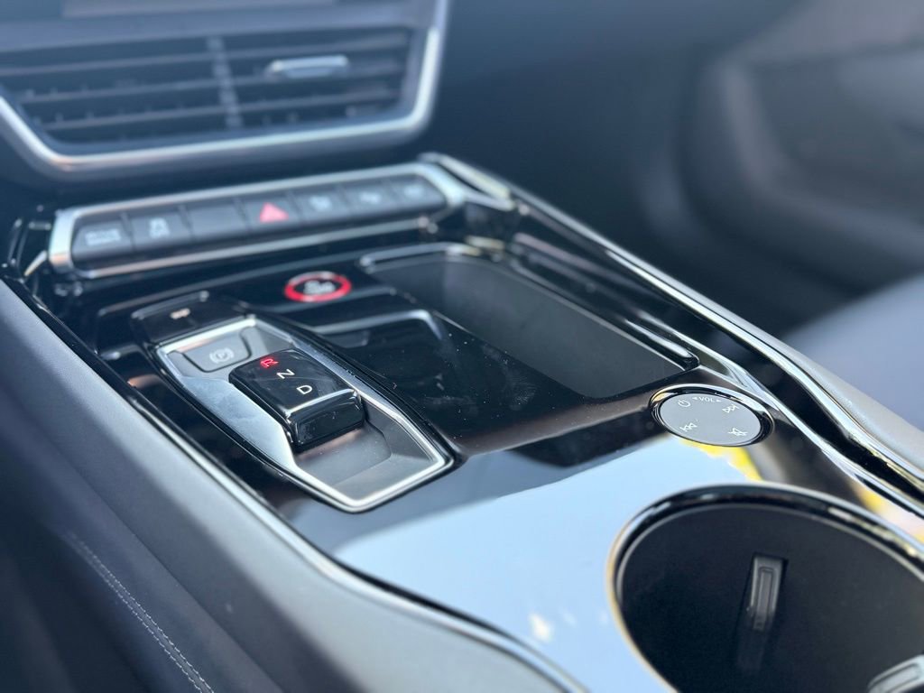 Used 2023 Audi e-tron GT Prestige w/ Prestige Package image 27