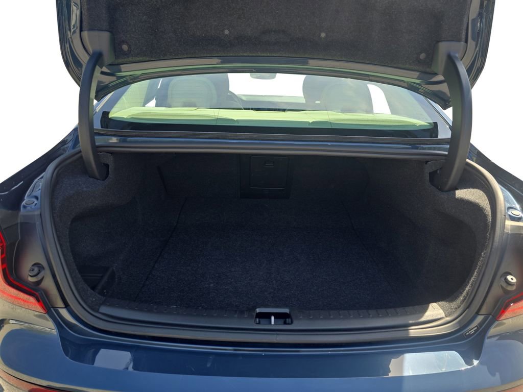 Used 2024 Volvo S60 B5 Core FWD image 18