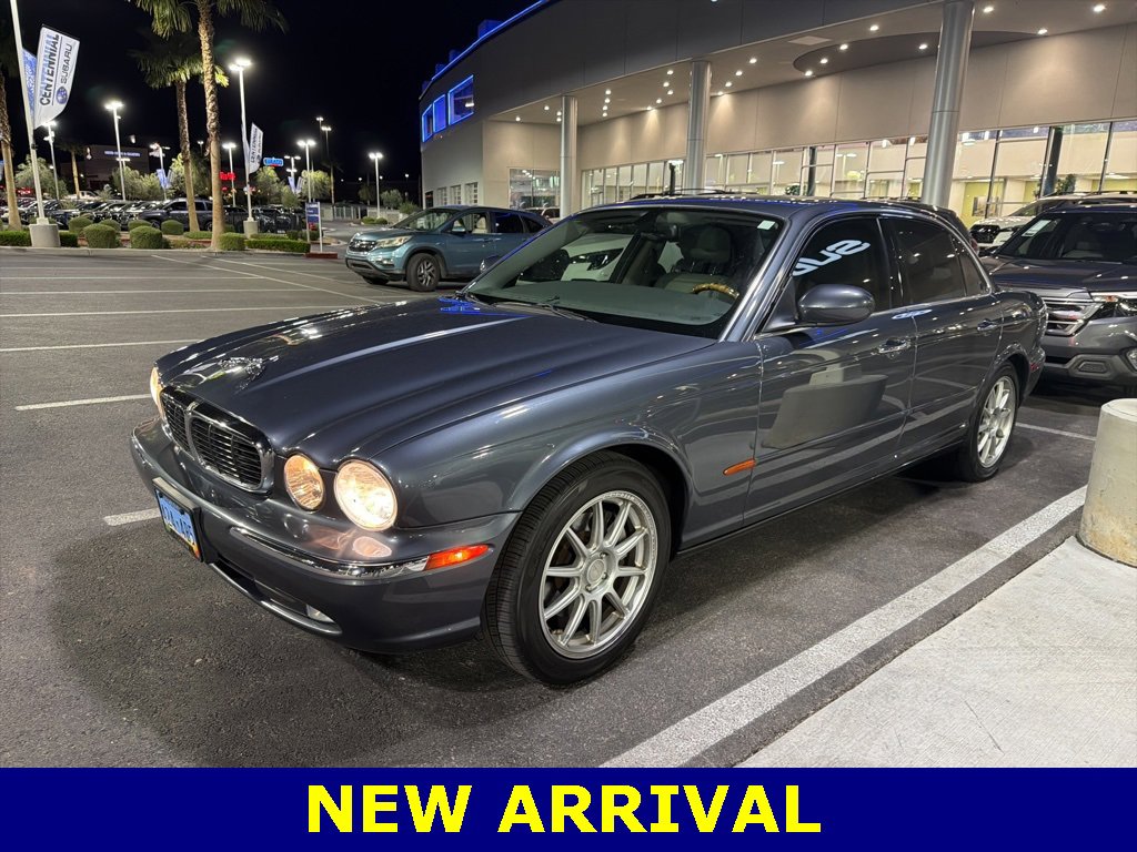 Used 2004 Jaguar XJ8 image 1
