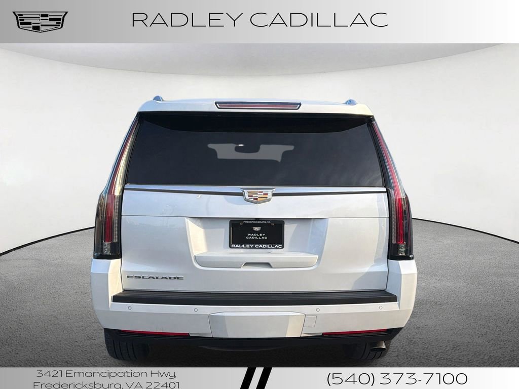 Used 2016 Cadillac Escalade Platinum image 21