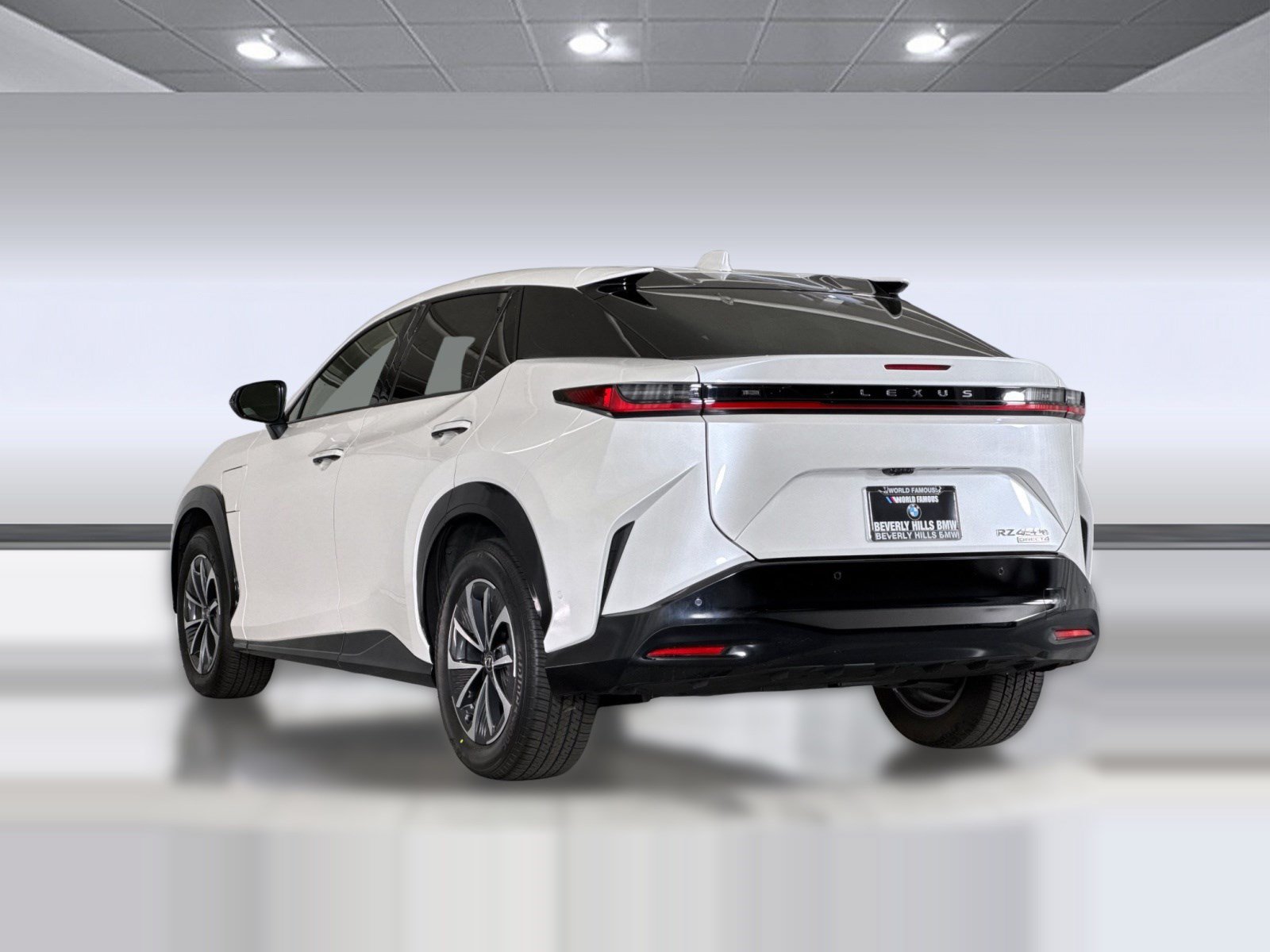 Used 2023 Lexus RZ 450e Premium w/ Technology Package AWD/4WD image 3