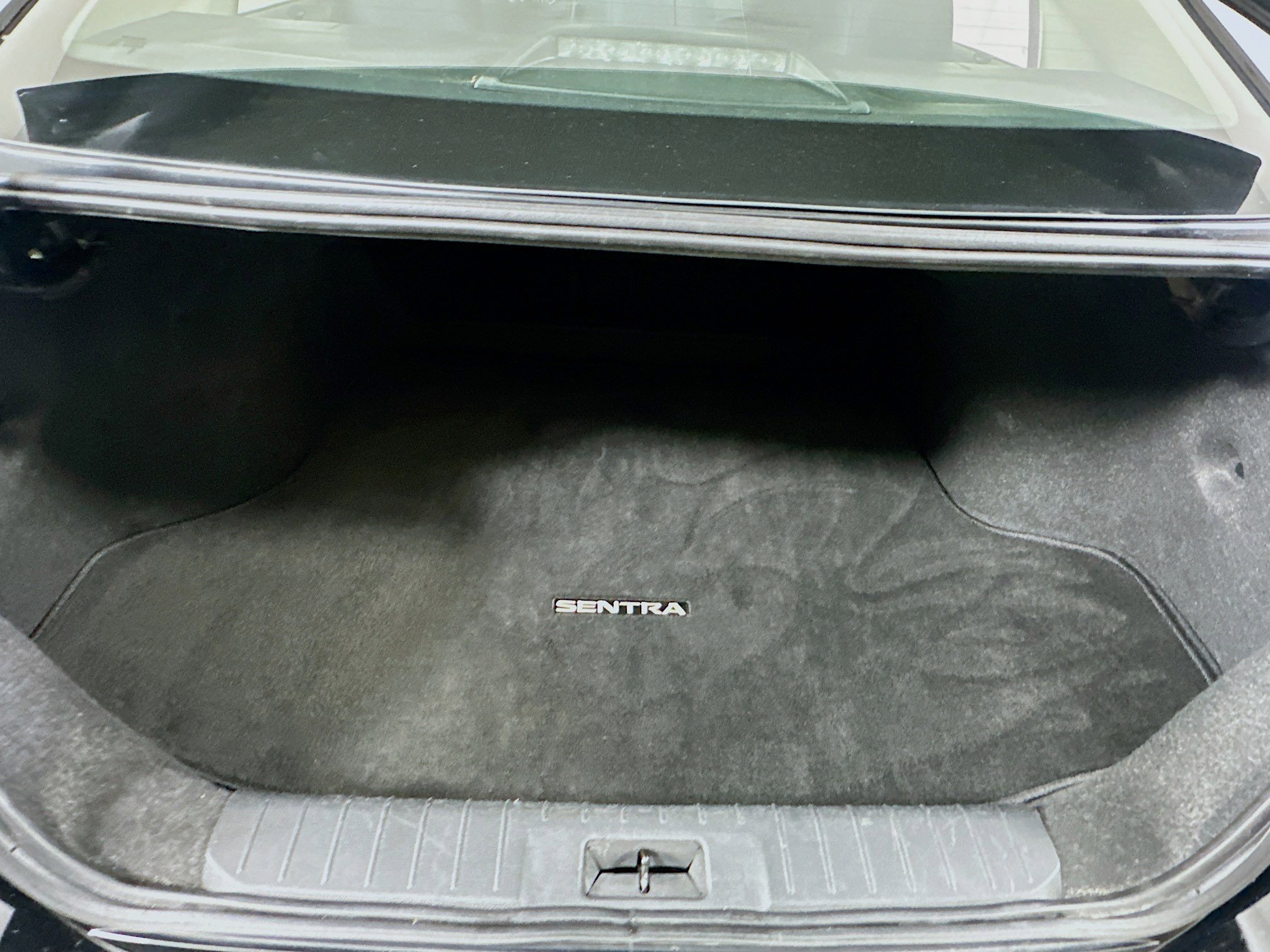 Used 2024 Nissan Sentra SV image 26