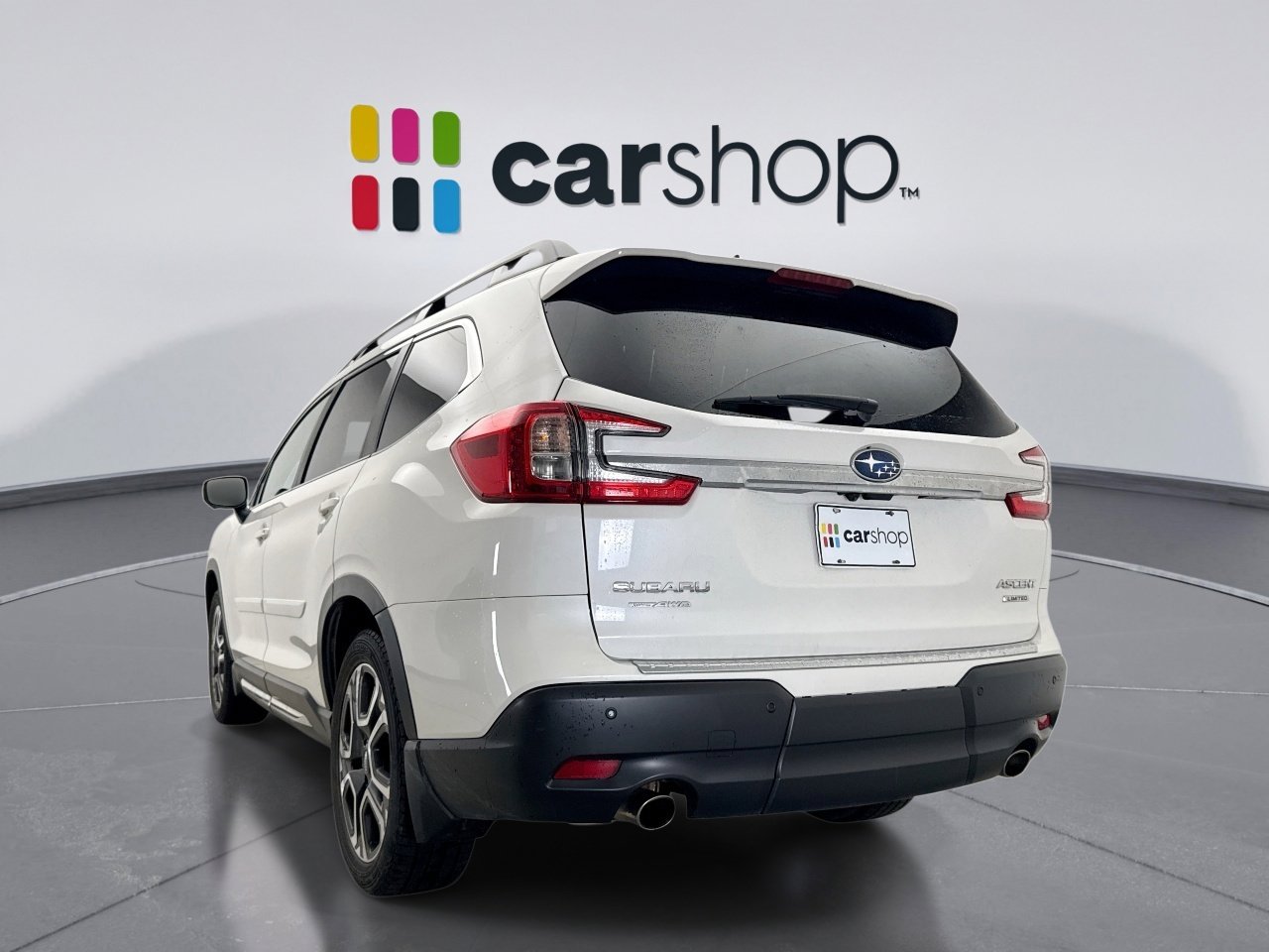 Used 2023 Subaru Ascent Limited w/ Technology Package image 3