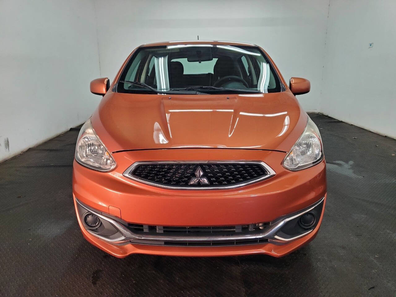 Used 2017 Mitsubishi Mirage ES image 2